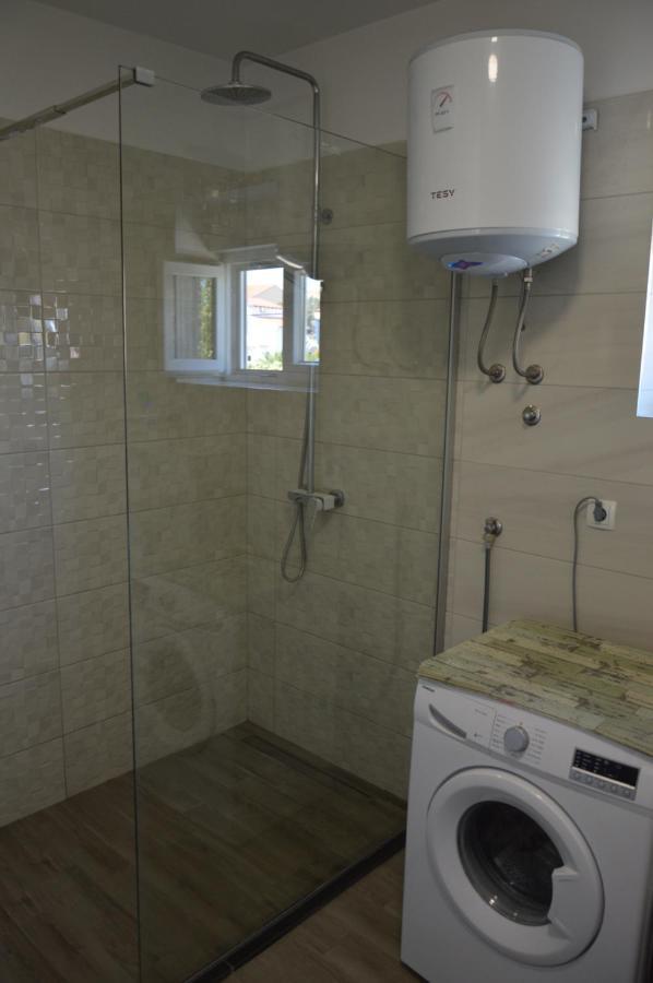 Apartments Soric Бибинє Екстер'єр фото