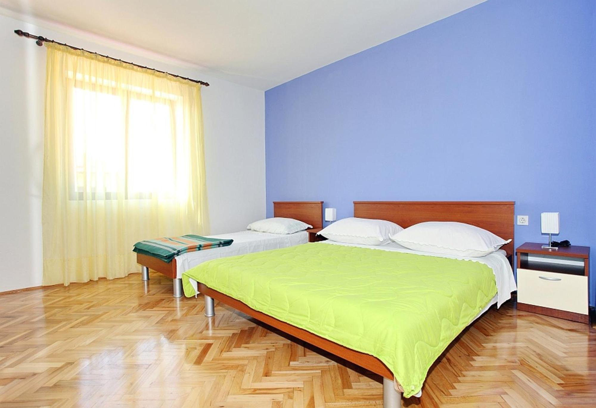 Apartments Soric Бибинє Екстер'єр фото
